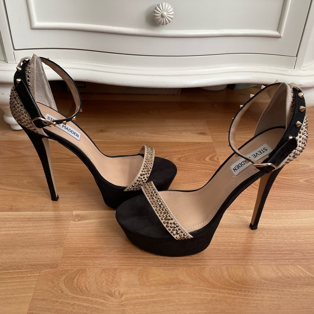 Steve Madden Reality Suede Sandal Black Women Size 8